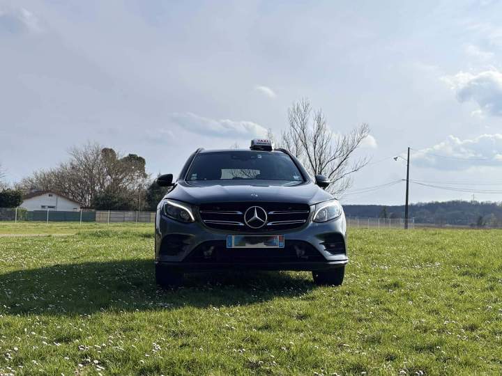 Véhicule confortable Grenade